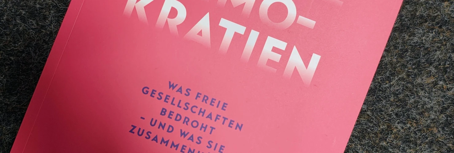 1000032007 compressed  