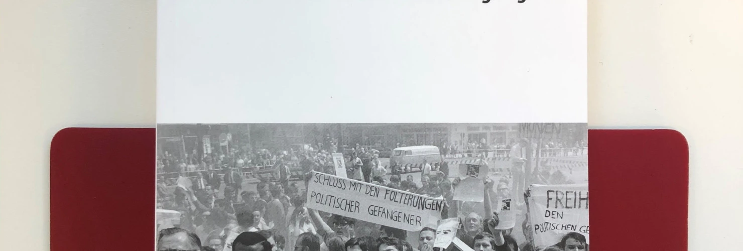 Buchcover von "Schahbesuch 1967"- Fanal für die Studentenbewegung, von Eckard Michels.