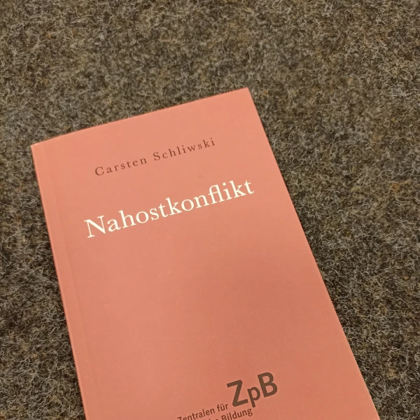 Das Buchcover von "Nahostkonflikt" von Carsten Schliwski  