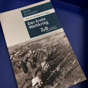 Buchcover von "Der Erste Weltkrieg-Die 101 wichtigsten Fragen" von Gerd Krumeich.